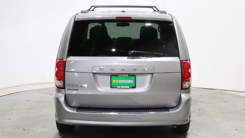 2013 Dodge GR Caravan SXT Stow n go #5