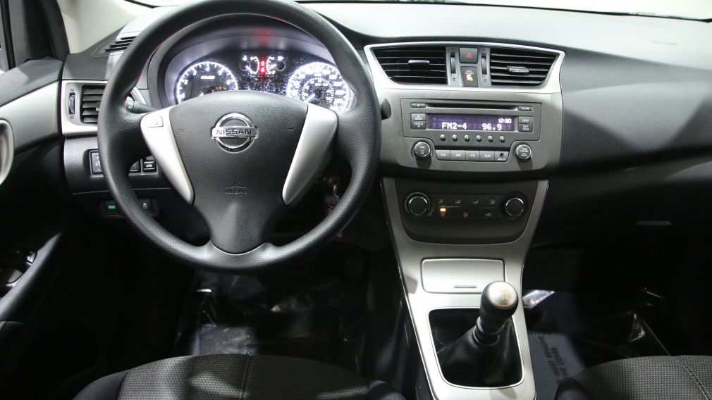 2014 Nissan Sentra S #13
