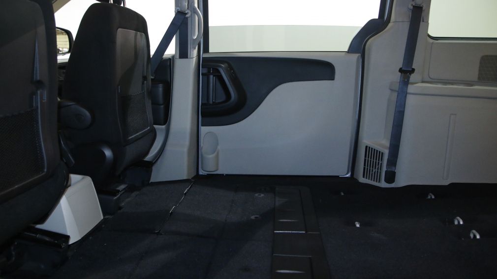 2015 Dodge GR Caravan SXT STOW'N GO A/C GR ELECT #33