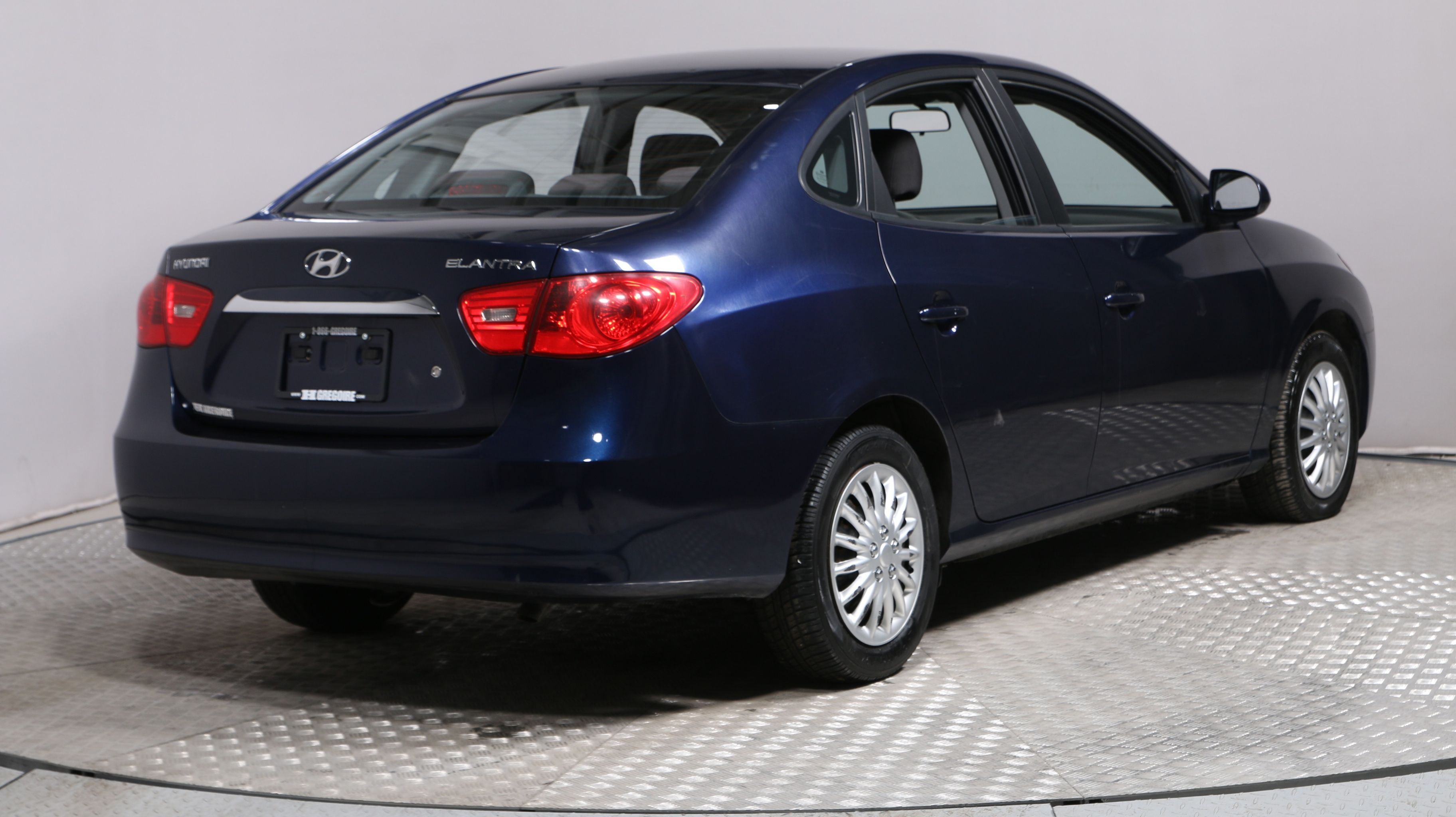 Hyundai elantra 2010 года