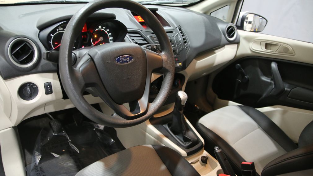 2011 Ford Fiesta S #7
