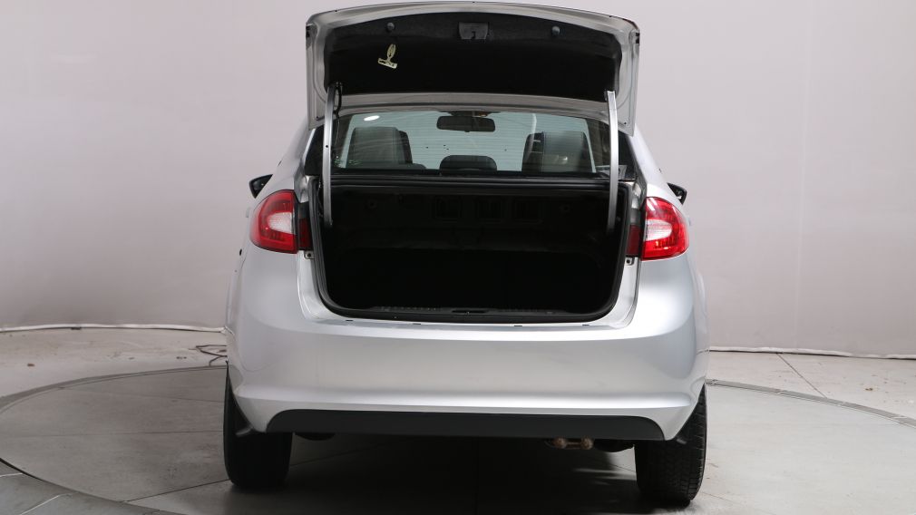 2011 Ford Fiesta S #20