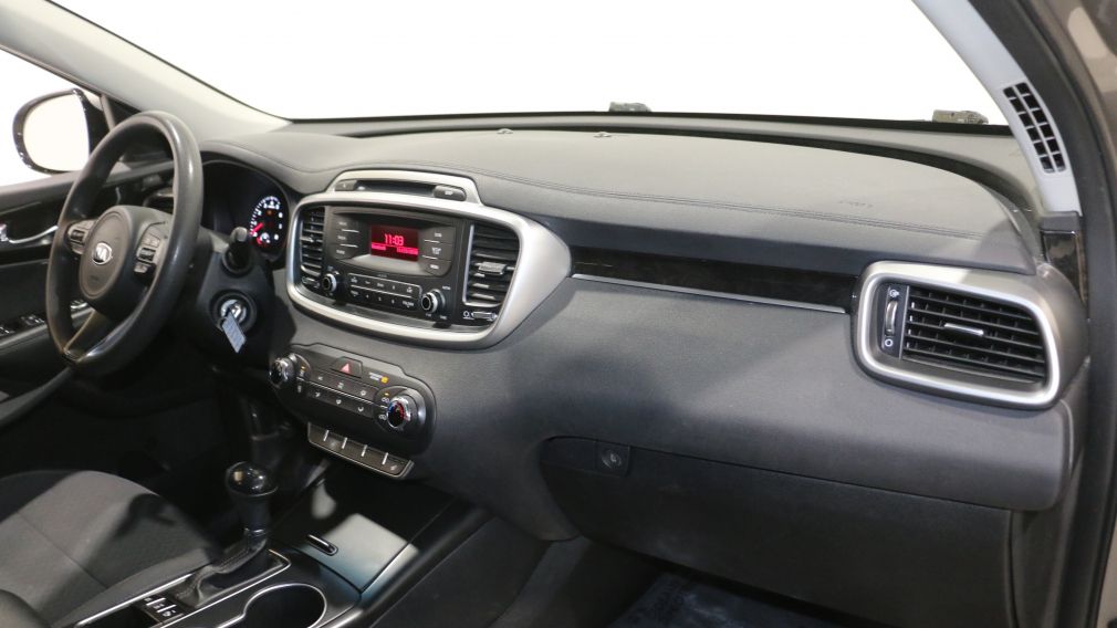 2016 Kia Sorento 2.4L LX AWD AC GR ELECT MAGS BLUETOOTH #23