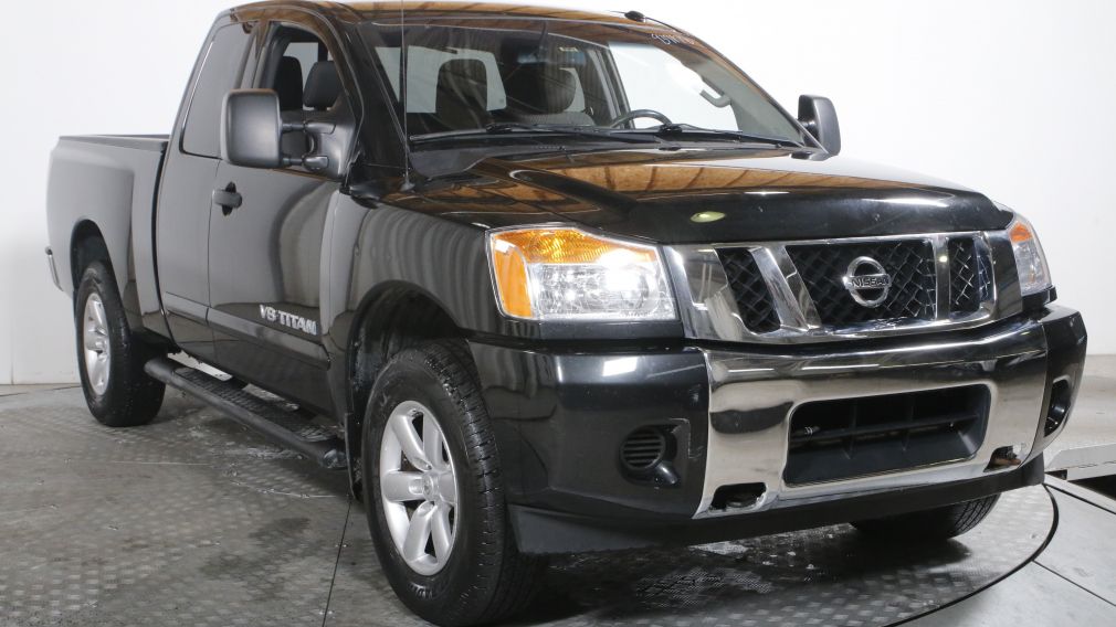 2015 Nissan Titan 4x4 AUTO AC GR ELEC V8 5 PASS #0