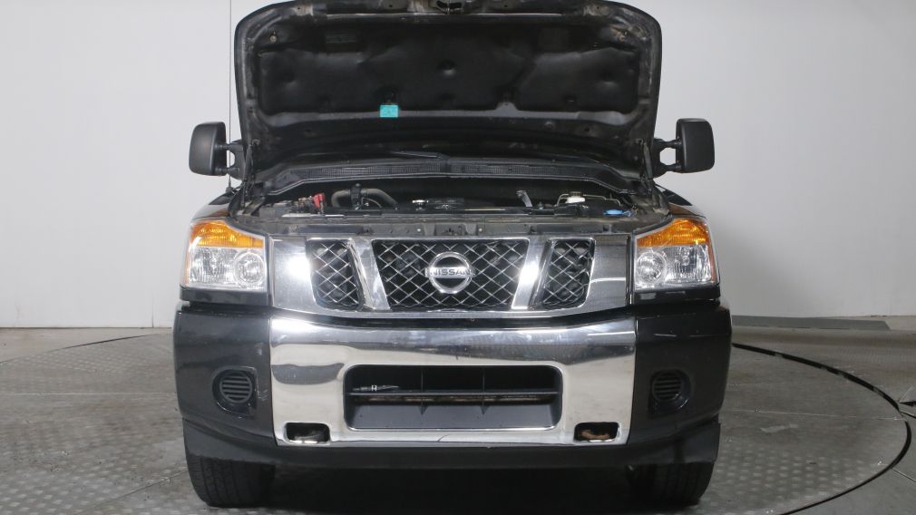 2015 Nissan Titan 4x4 AUTO AC GR ELEC V8 5 PASS #29