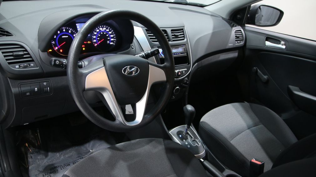 2012 Hyundai Accent L AUTO #9