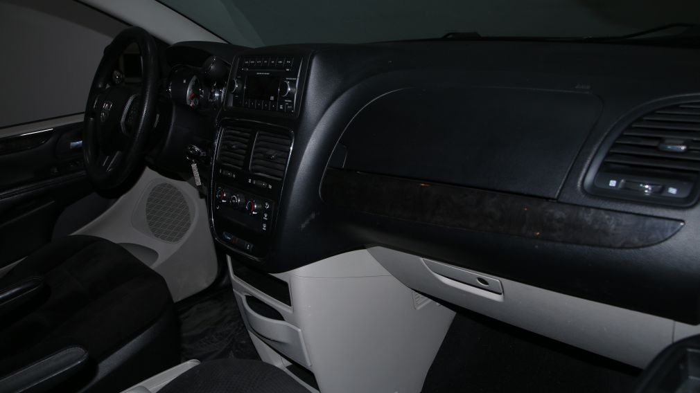 2012 Dodge GR Caravan SE STOW'N GO #17