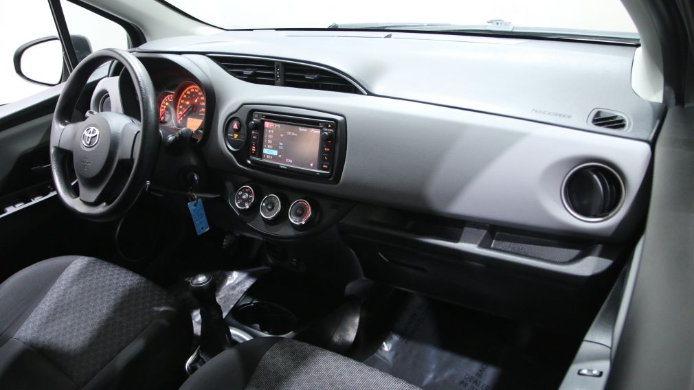 2015 Toyota Yaris LE A/C GR ELECT #19