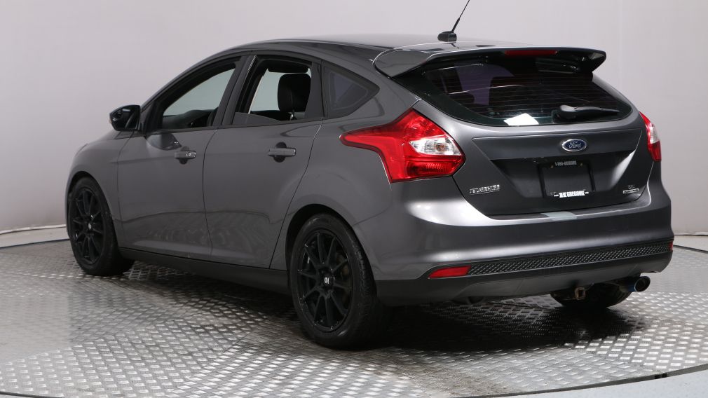 2012 Ford Focus SE A/C MAGS #4