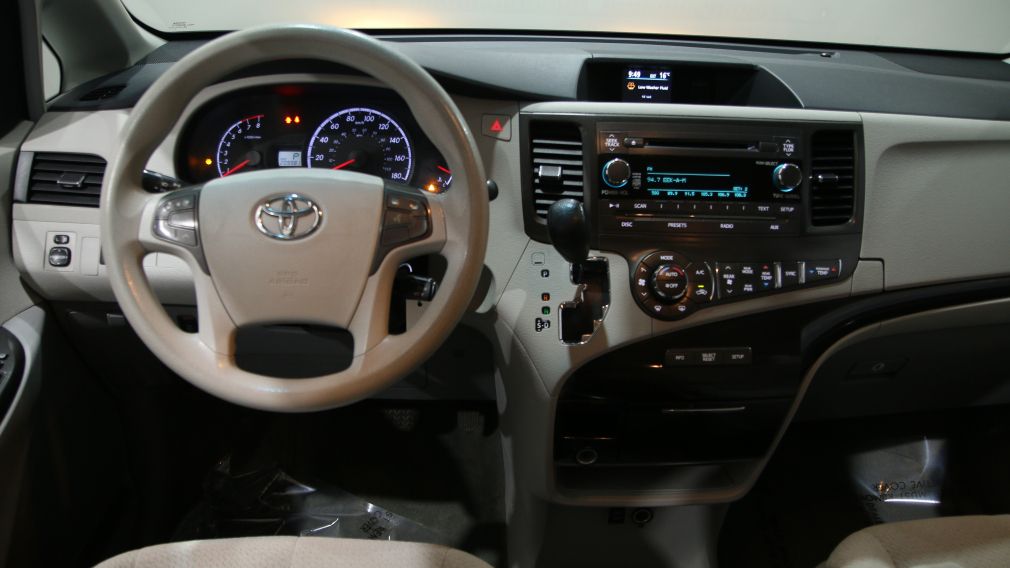 2013 Toyota Sienna LE A/C GR ELECT #13