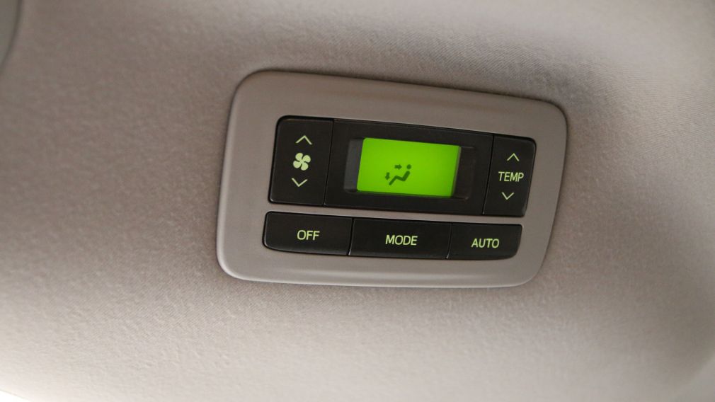 2013 Toyota Sienna LE A/C GR ELECT #16