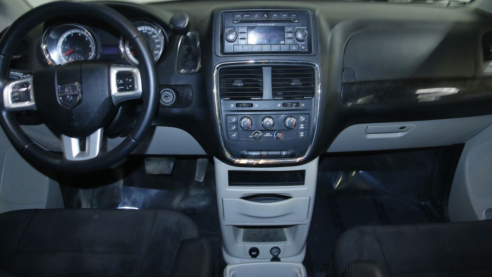 2014 Dodge GR Caravan SXT AUTO AC GR ELEC 7 PASS #9