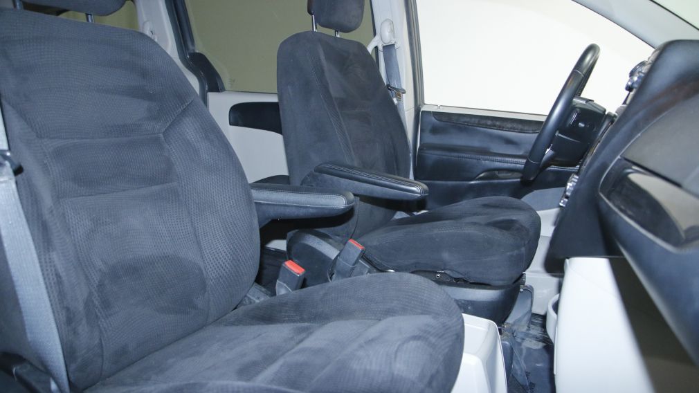 2014 Dodge GR Caravan SXT AUTO AC GR ELEC 7 PASS #25