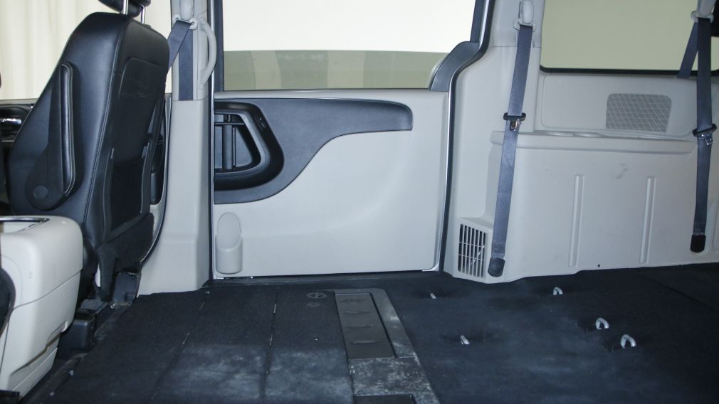 2017 Dodge GR Caravan AUTO AC GR ELEC 7 PASS #40