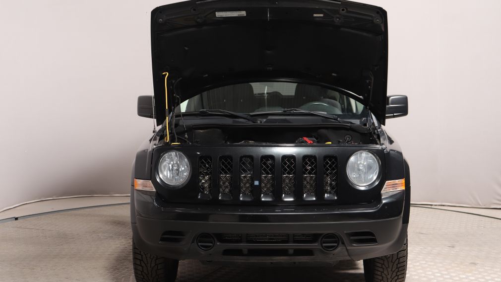 2011 Jeep Patriot NORTH MANUELLE A/C GR ELECT MAGS #24