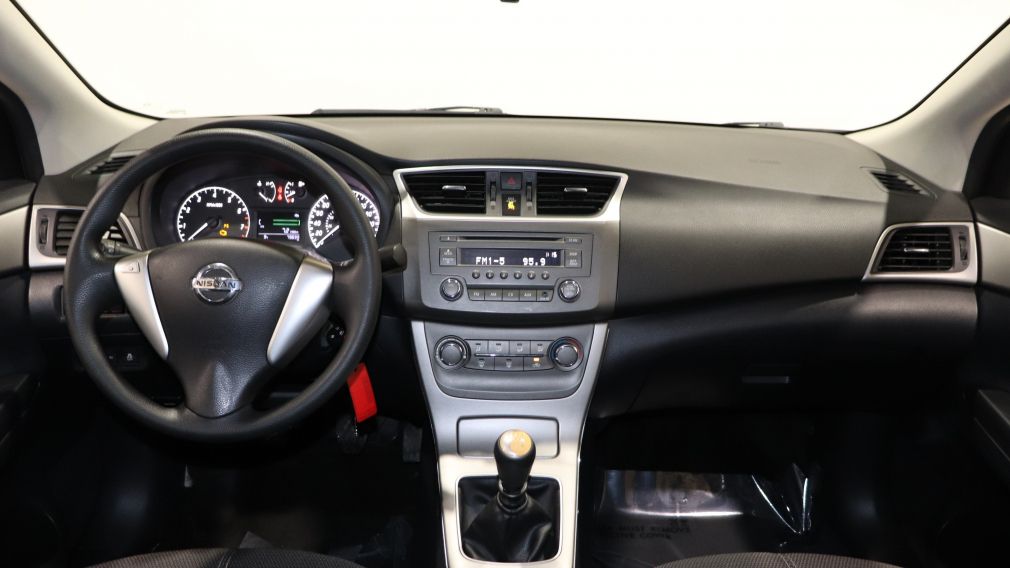 2014 Nissan Sentra S #11