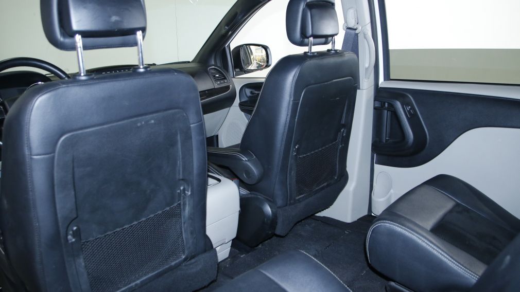 2017 Dodge GR Caravan SXT Premium Plus AUTO AC GR ELEC #23