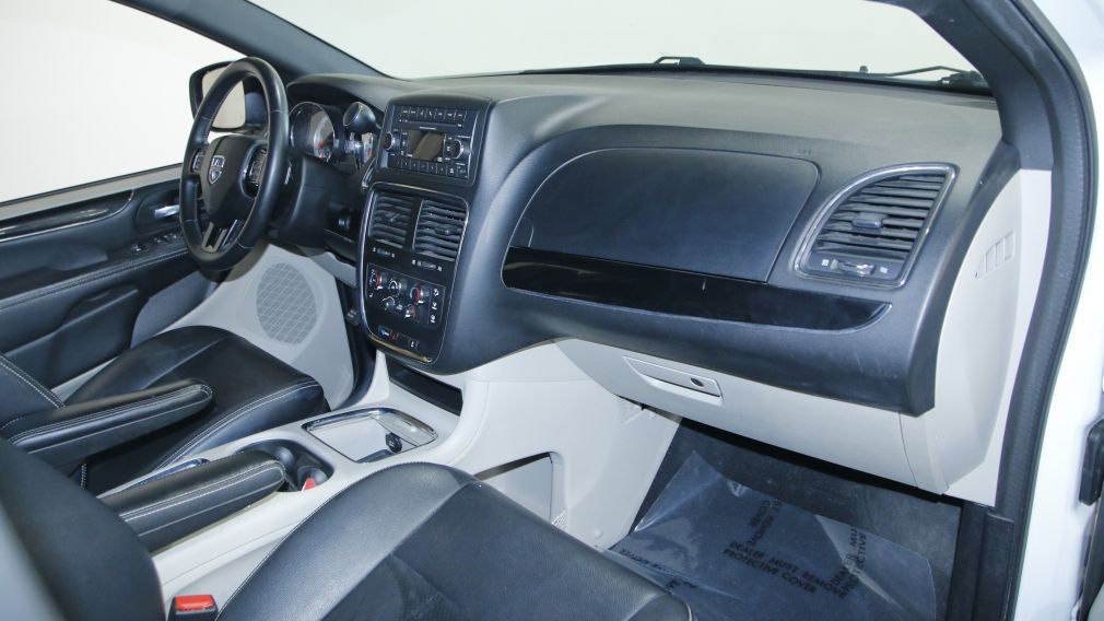 2017 Dodge GR Caravan SXT Premium Plus AUTO AC GR ELEC #26