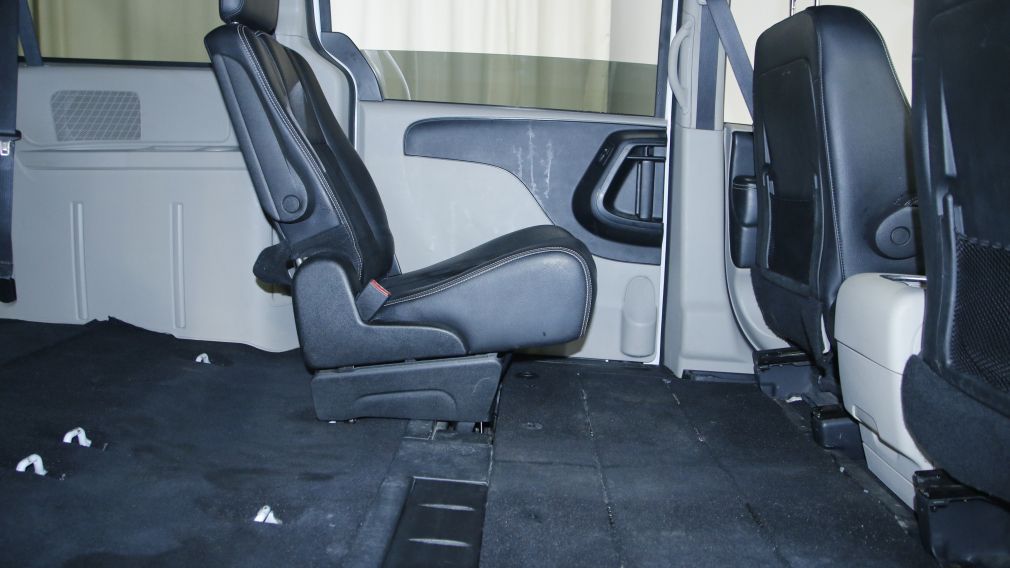 2017 Dodge GR Caravan SXT Premium Plus AUTO AC GR ELEC #37