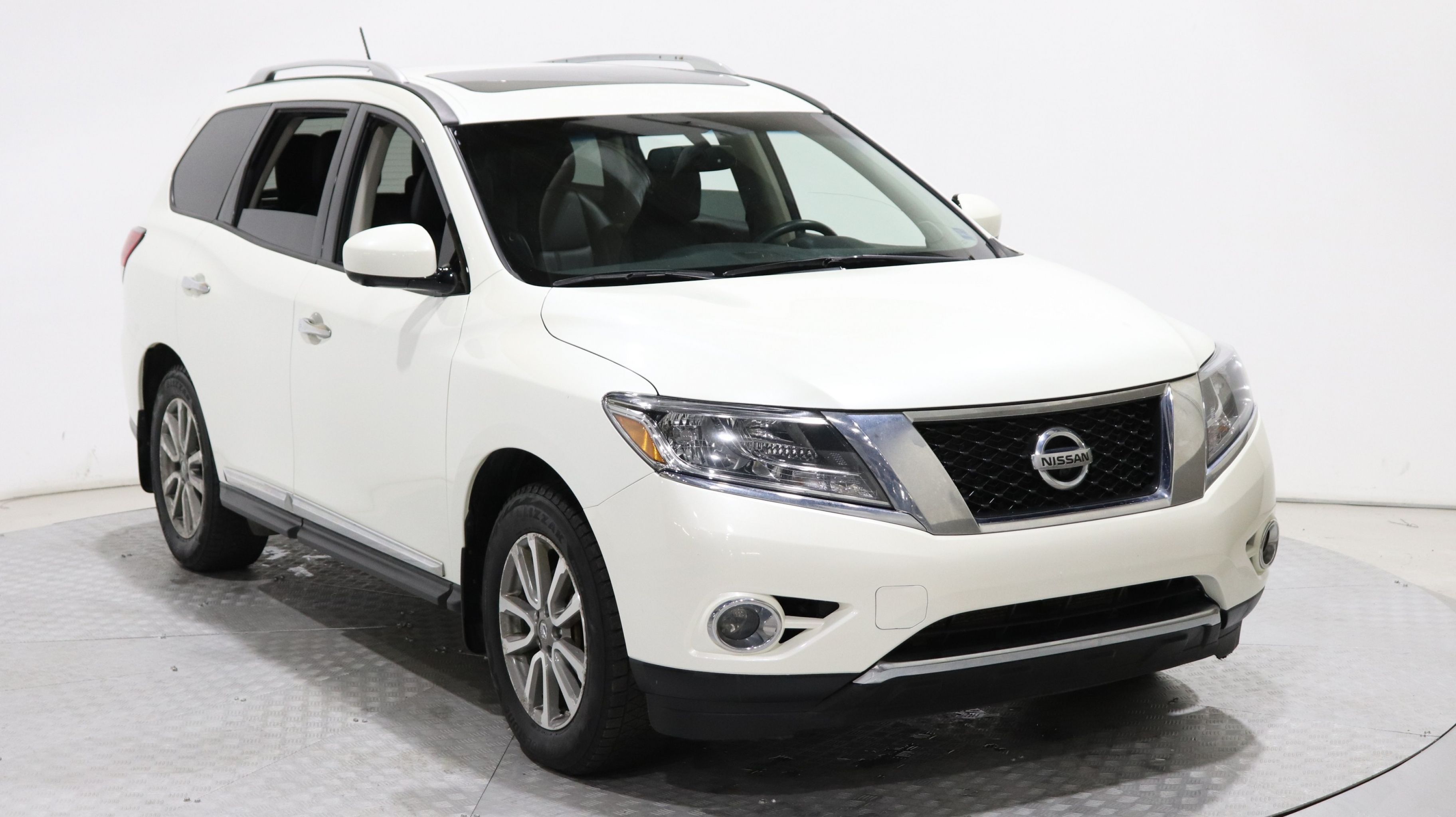 Nissan Pathfinder 2015 Platinum AWD TOIT OUVRANT 360 CAMERA NAVIGATION
