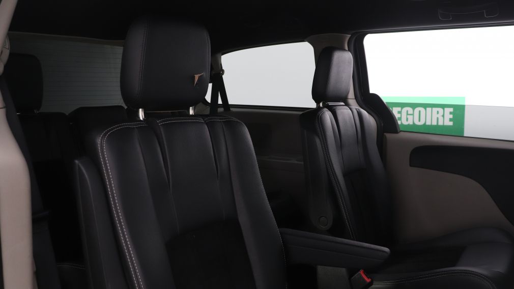 2015 Dodge GR Caravan SXT Premium Plus STOW’N GO AC GR ELECT BLUETOOTH #17