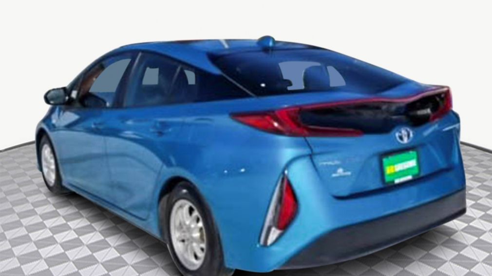 2021 Toyota Prius Auto LE #5