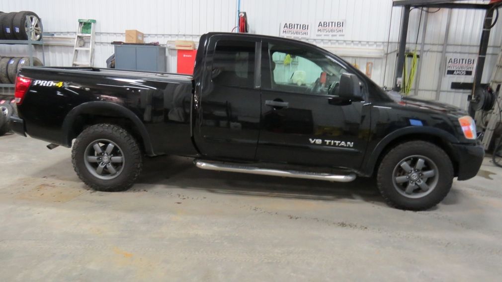 2014 Nissan Titan PRO-4X #18