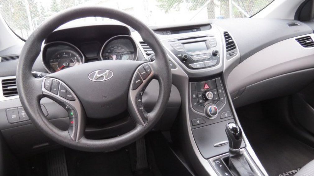 2014 Hyundai Elantra GL #8