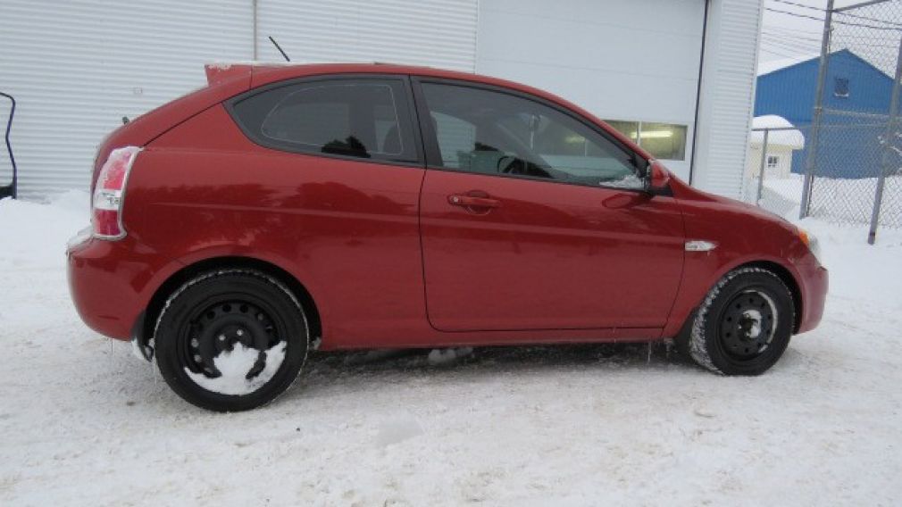 2010 Hyundai Accent SPORT #22