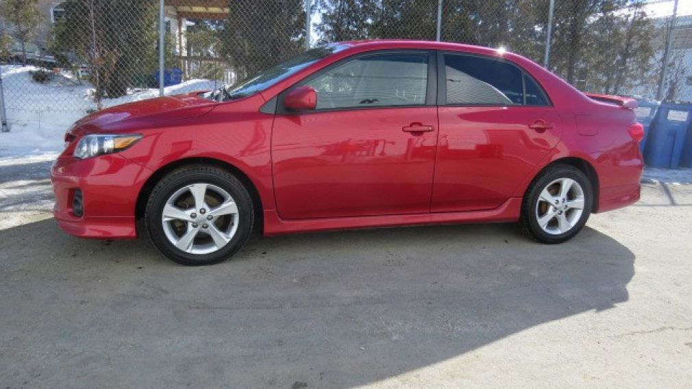 2012 Toyota Corolla SPORT #15