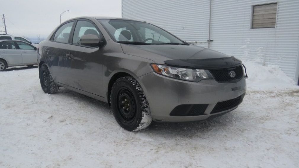 2010 Kia Forte LX #0