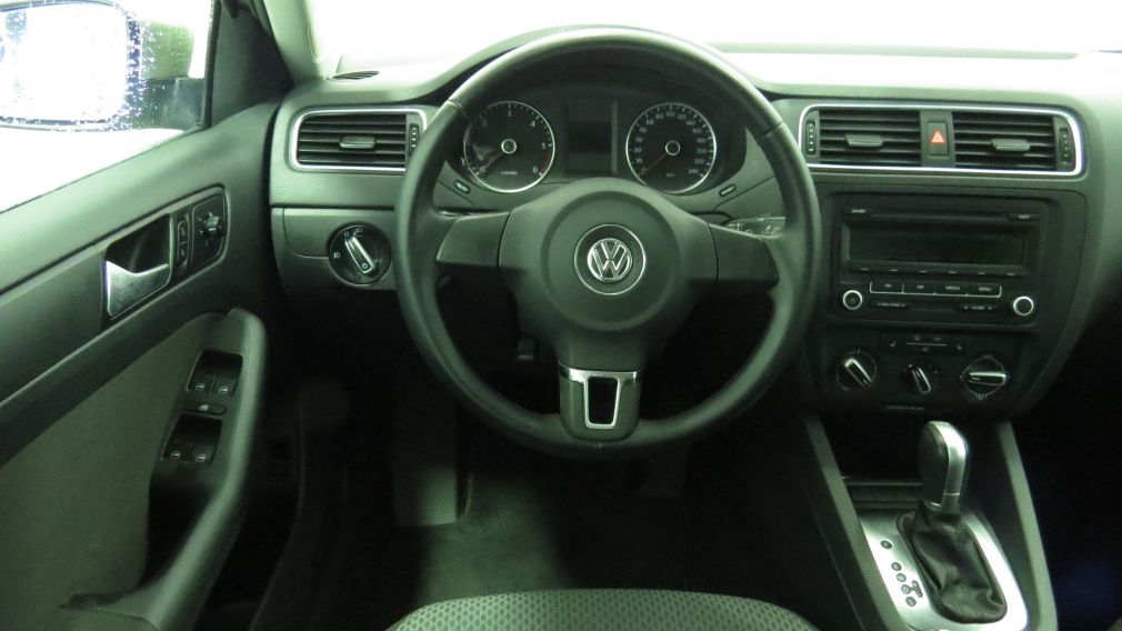 2012 Volkswagen Jetta Comfortline #10