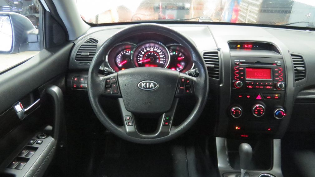 2011 Kia Sorento LX #13