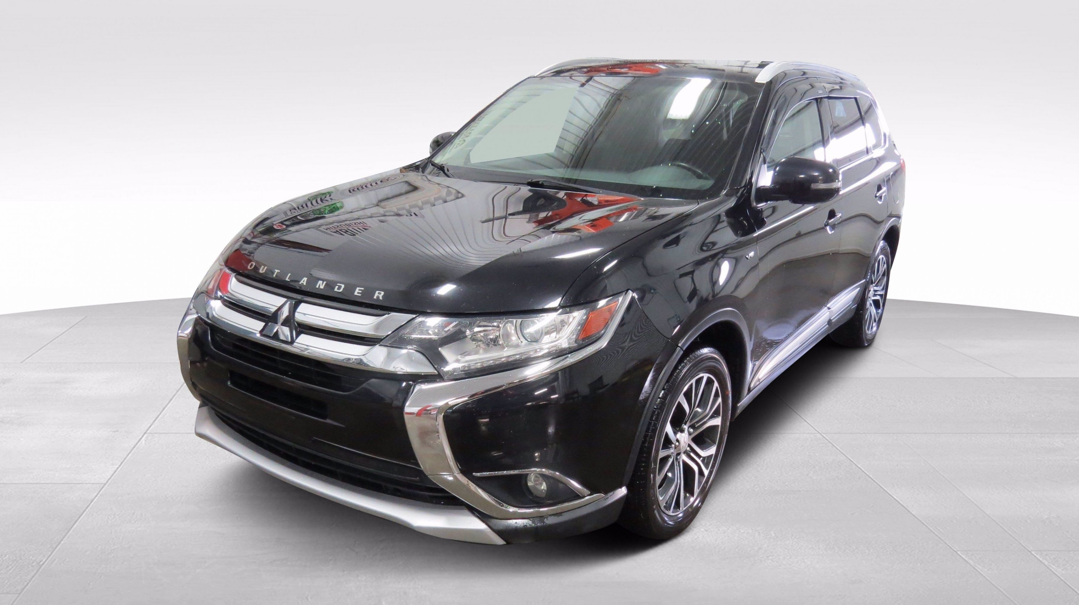 Mitsubishi outlander 7 местный