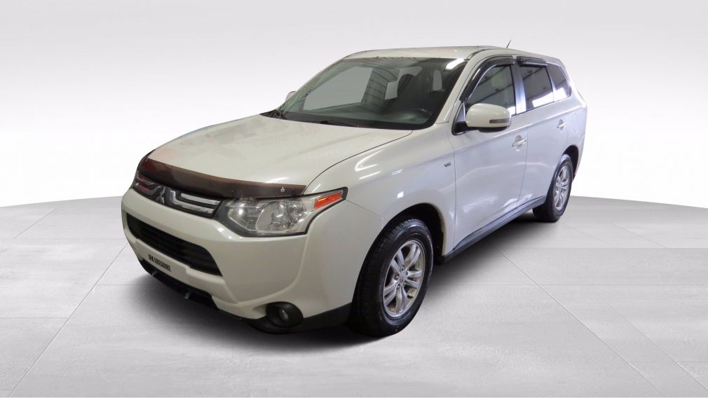 2014 Mitsubishi Outlander SE #3