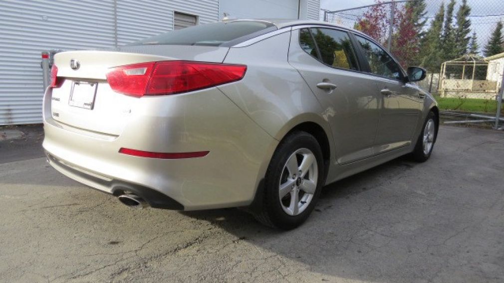 2014 Kia Optima lx   et 10 ans 200000 km sur le moteur #30