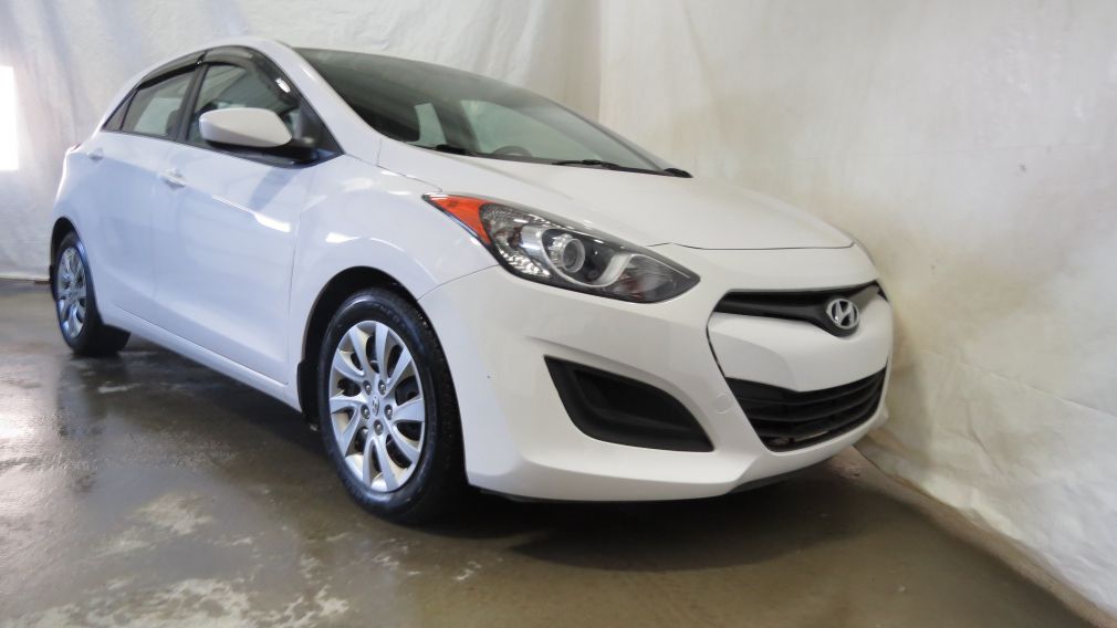 2015 Hyundai Elantra GT GL #0