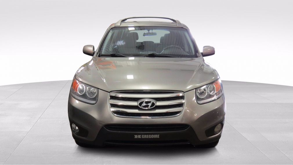 2012 Hyundai Santa Fe GL #2