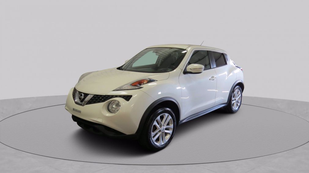 2015 Nissan Juke SV #2