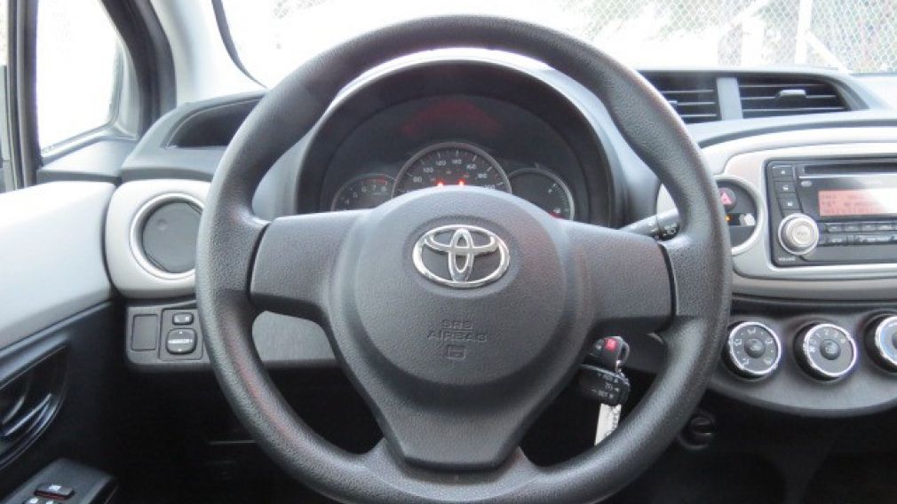 2013 Toyota Yaris LE #5
