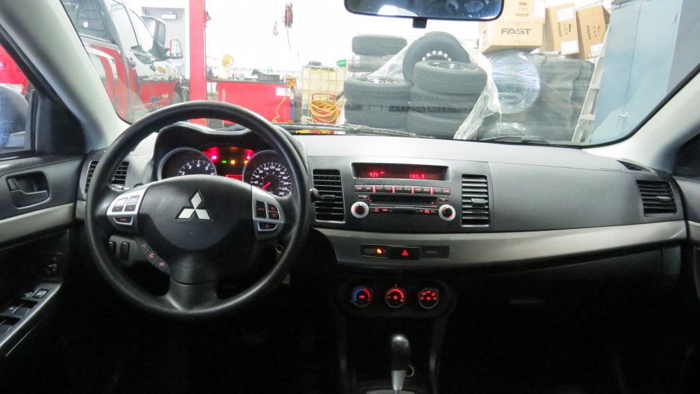 2013 Mitsubishi Lancer SE #12