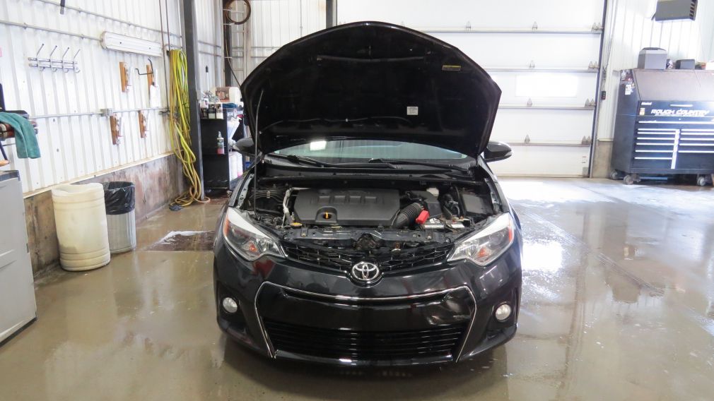 2014 Toyota Corolla S #15