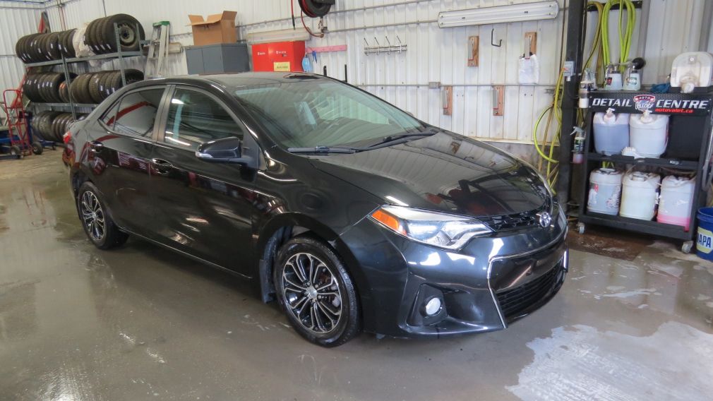 2014 Toyota Corolla S #23