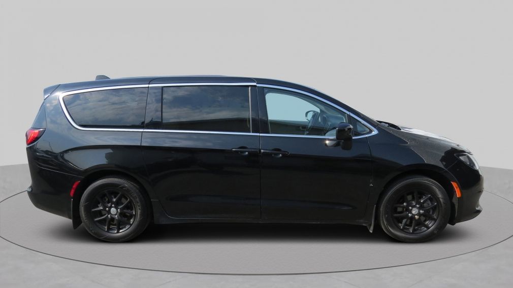 2020 Chrysler Pacifica LX #4