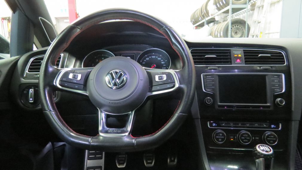 2016 Volkswagen Golf GTI Autobahn #13