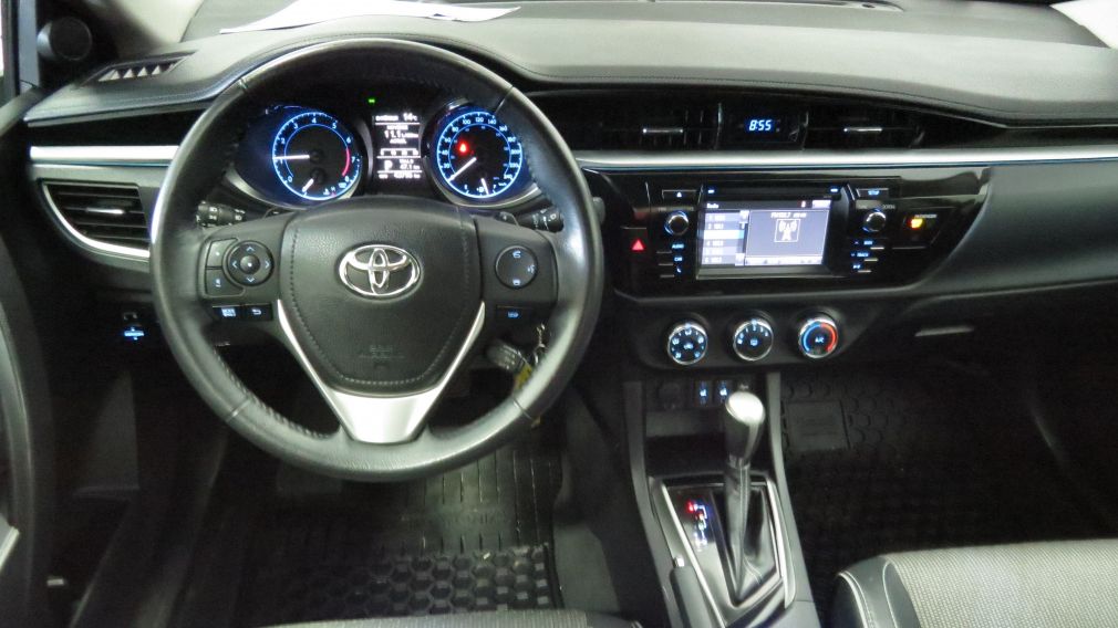 2015 Toyota Corolla S #9