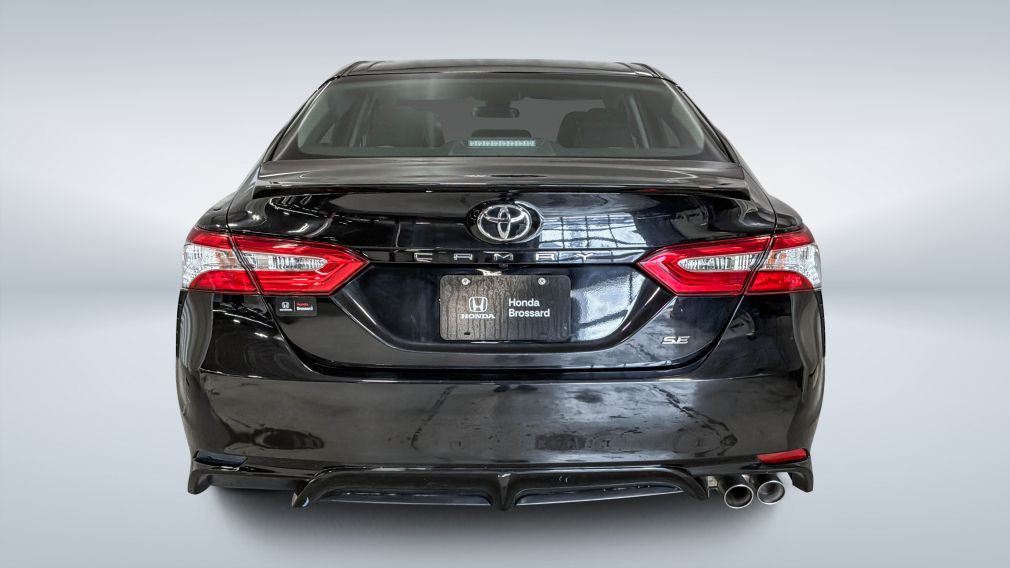 2020 Toyota Camry — photo 6