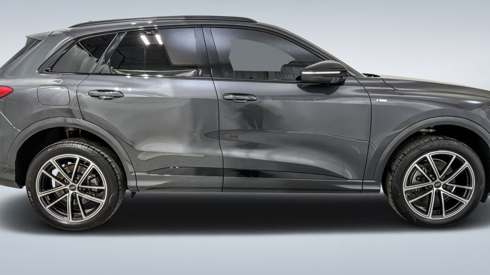2025 Audi Q5 — photo 2