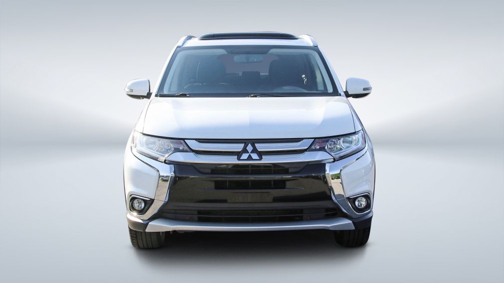2018 Mitsubishi Outlander — photo 2