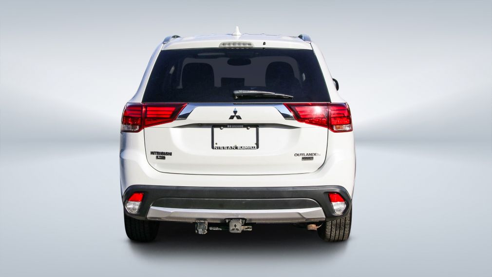 2018 Mitsubishi Outlander — photo 6